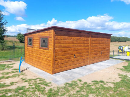 Garaż blaszany 6x3 - Spad dachu do tyłu, Kolor drewnopodobny złoty dąb, Bramy uchylne