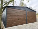 Garaż blaszany 6x6 - Dwustanowiskowy, Dach dwuspadowy, Kolor antracyt, Bramy uchylne